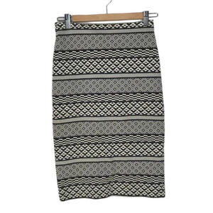 Black&White Abstract Aztec Pencil skirt